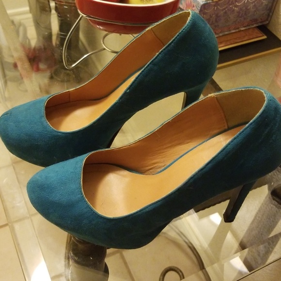 Suede stilettos - Picture 2 of 4